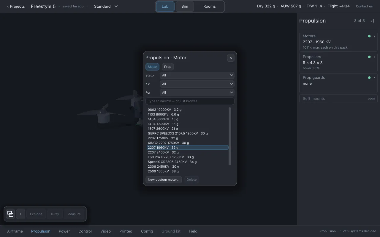 The part finder open on motors with 2207 1960KV highlighted and the build dimmed behind it